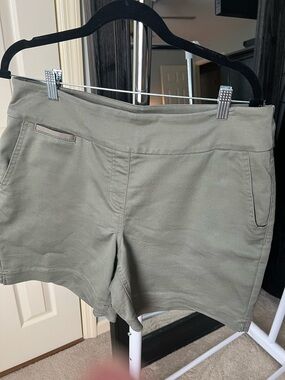 Westbound Olive Green Women's Shorts